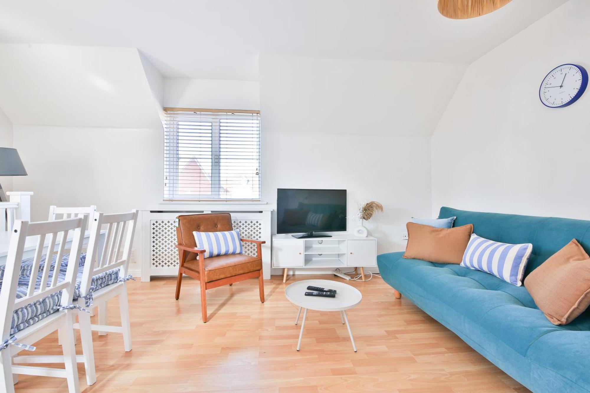 Stayright 2 Bed Beach House With Private Parking- Next To Barry Beach And Jackson Bay Екстериор снимка